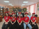 И счастлив я, пока на белом свете горит, горит звезда моих полей